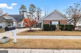 195 Woodgate Dr, Fayetteville, GA 30214 - Photo 2