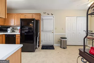 195 Woodgate Drive, Fayetteville, GA 30214 - Photo 10