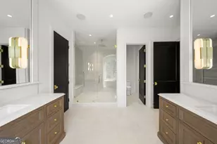 469 Emily Reed Ln, Atlanta, GA 30342 - Photo 52