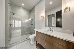 469 Emily Reed Ln, Atlanta, GA 30342 - Photo 38