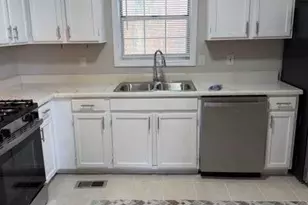 874 Grindstone Dr SW, Marietta, GA 30060 - Photo 2