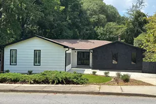 1825 Niskey Lake Rd SW, Atlanta, GA 30331 - Photo 1