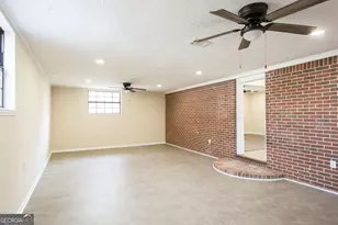 407 Pineview Dr, Waycross, GA 31501 - Photo 10