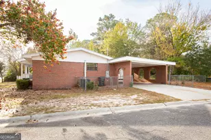 407 Pineview Dr, Waycross, GA 31501 - Photo 32