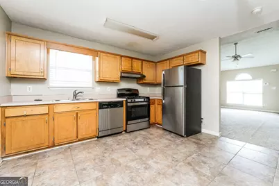 5795 Meadowview Road, Rex, GA 30273 - Photo 6