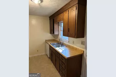 627 Epps Bridge Parkway, Athens, GA 30606 - Photo 4