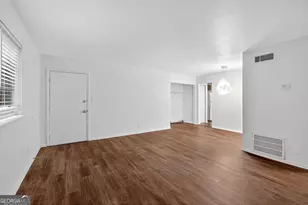 2516 Peachwood Circle, Atlanta, GA 30345 - Photo 6
