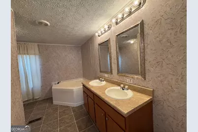 2278 Providence Church Road, Lavonia, GA 30553 - Photo 14