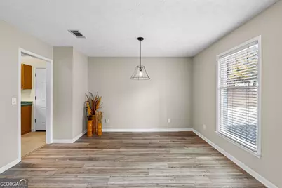 18 Eastwood Drive, Newnan, GA 30265 - Photo 8