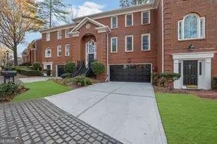 7155 Roswell Rd, Sandy Springs, GA 30328 - Photo 2