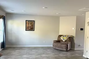 442 Toronto Cir, Hampton, GA 30228 - Photo 8