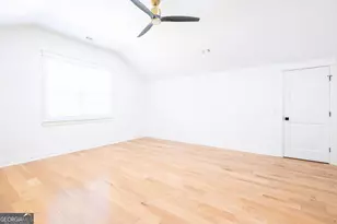 209 E Derenne Ave, Savannah, GA 31405 - Photo 42