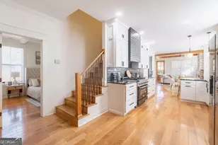 209 E Derenne Ave, Savannah, GA 31405 - Photo 16