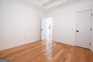 209 E Derenne Ave, Savannah, GA 31405 - Photo 28