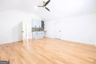 209 E Derenne Ave, Savannah, GA 31405 - Photo 40