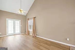 122 Mosswood Dr, Newnan, GA 30265 - Photo 10