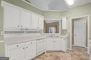 122 Mosswood Dr, Newnan, GA 30265 - Photo 16