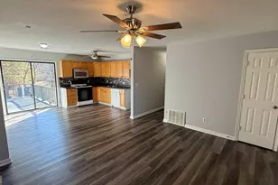 110 Central Lake Dr, Griffin, GA 30223 - Photo 8