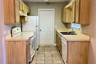 102 Hopi Ct, Saint Marys, GA 31558 - Photo 4