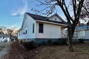 349 Cook St, Elberton, GA 30635 - Photo 4