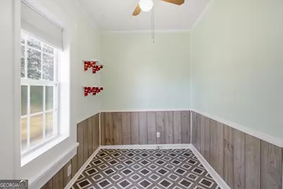 42 S Hunter Street, Senoia, GA 30276 - Photo 22