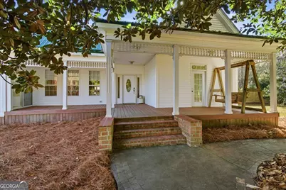 42 S Hunter Street, Senoia, GA 30276 - Photo 6