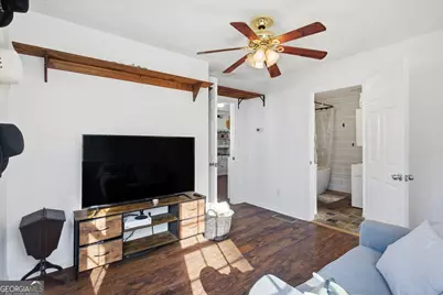 42 S Hunter Street, Senoia, GA 30276 - Photo 36