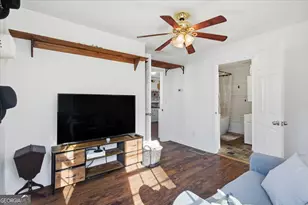 42 S Hunter St, Senoia, GA 30276 - Photo 36