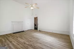 42 S Hunter St, Senoia, GA 30276 - Photo 14