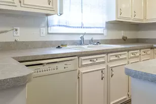 402 Preston St, Waycross, GA 31501 - Photo 12