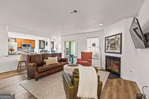 803 Ridgelake Dr, Peachtree City, GA 30269 - Photo 4