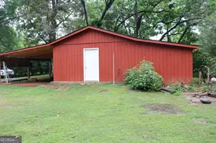 88 Railroad Ave, Carlton, GA 30627 - Photo 46