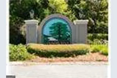 407 Country Walk Circle, Brunswick, GA 31525 - Photo 2