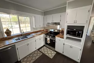 243 Vernon Rd, Cochran, GA 31014 - Photo 16