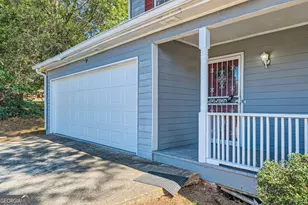 849 Ridge Ave, Stone Mountain, GA 30083 - Photo 2