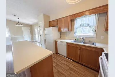 314 Longwood Drive, Statesboro, GA 30461 - Photo 8