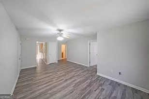 703 Stonehaven Cir, Cartersville, GA 30121 - Photo 4