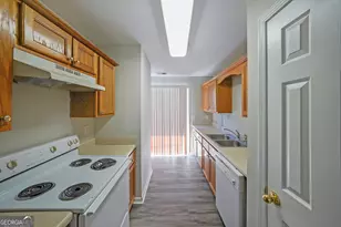 703 Stonehaven Cir, Cartersville, GA 30121 - Photo 8