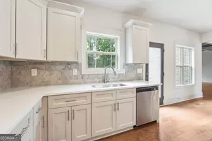 4251 Matisse Ln, Fairburn, GA 30213 - Photo 10