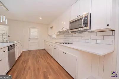 103 Oakdale Drive, Warner Robins, GA 31088 - Photo 12