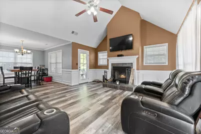 305 Liberty Bell Lane, Griffin, GA 30224 - Photo 8