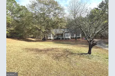 170 Ashley Trace Drive, Locust Grove, GA 30248 - Photo 2