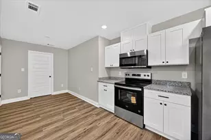 317 Lee St, Perry, GA 31069 - Photo 8