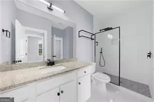 5435 Mirror Lake Dr, Cumming, GA 30028 - Photo 10