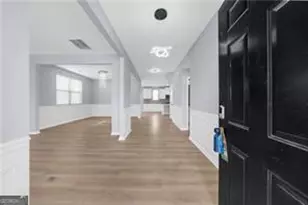 5435 Mirror Lake Dr, Cumming, GA 30028 - Photo 2