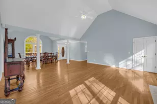 114 River Bluff, Hoschton, GA 30548 - Photo 6