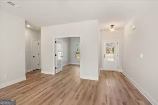 190 Foxridge Ct, Metter, GA 30439 - Photo 6