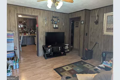 192 Pine Street NE, Fairburn, GA 30213 - Photo 6