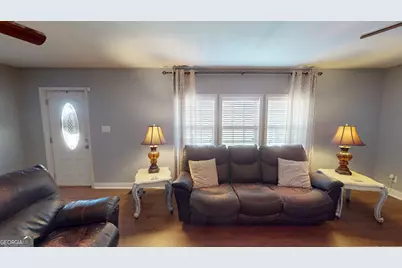 184 Eagle Pass, Swainsboro, GA 30401 - Photo 2