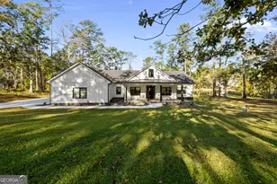 190 Leonards Dr, Thomasville, GA 31792 - Photo 2